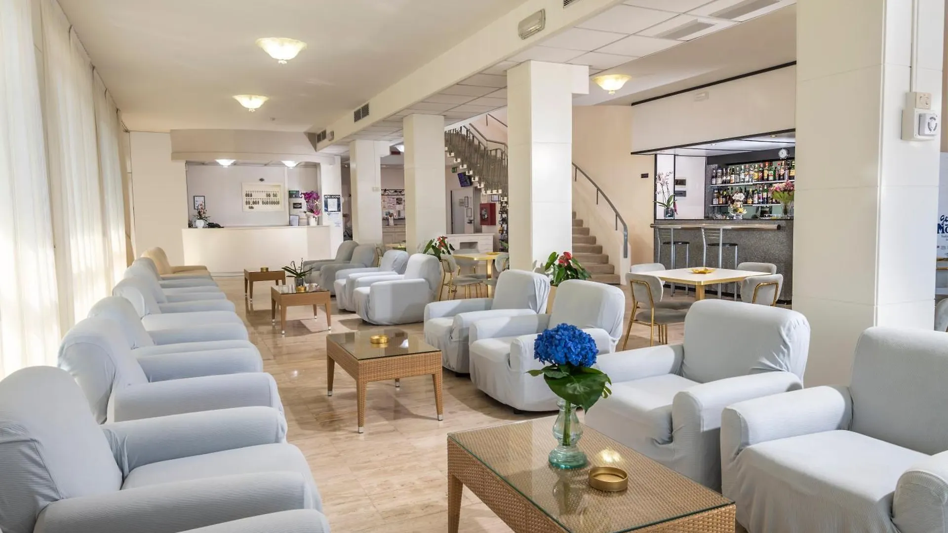 Hotel Astoria Cervia 3*,  Италия