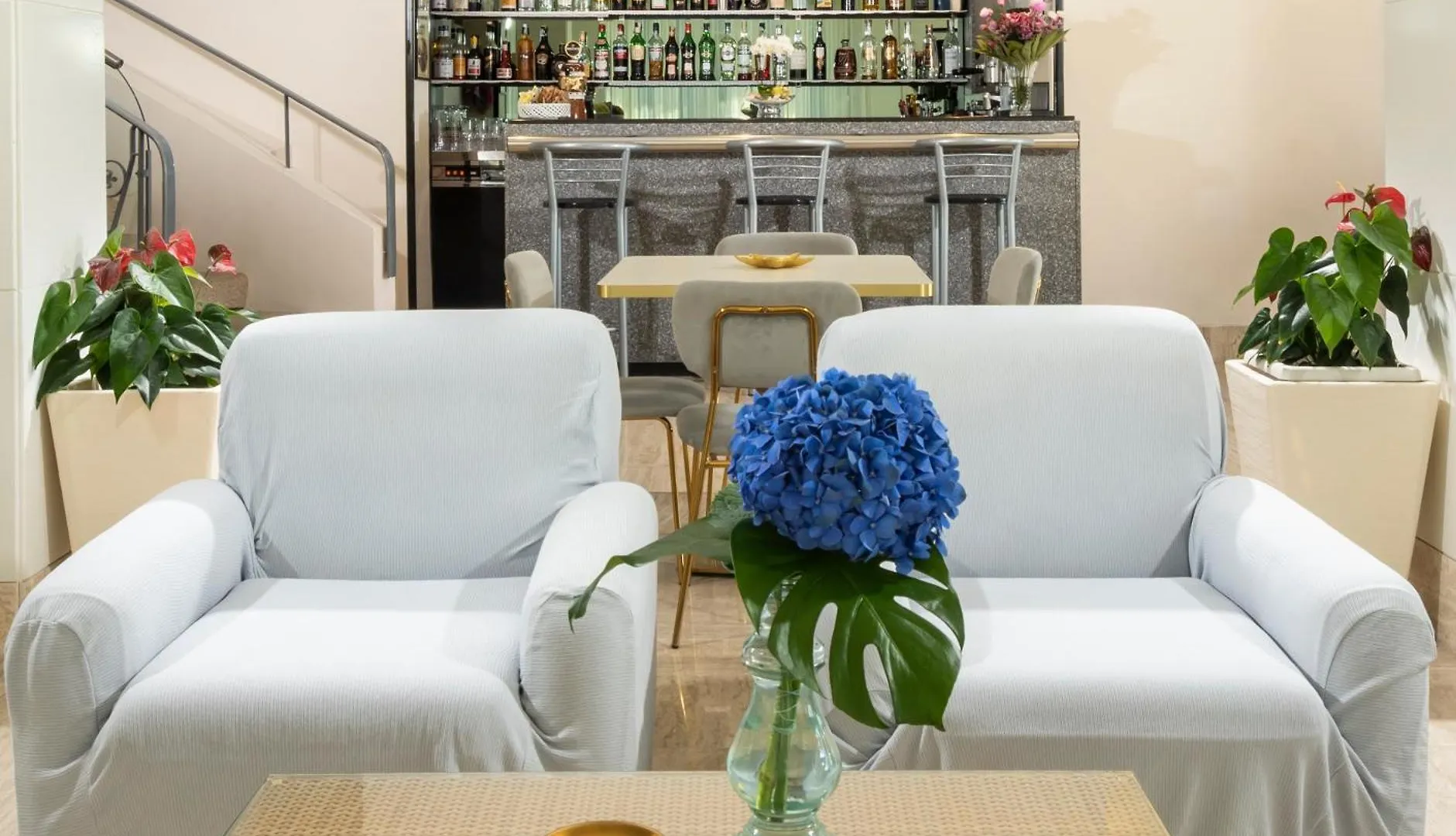 Hotel Astoria Cervia 3*,